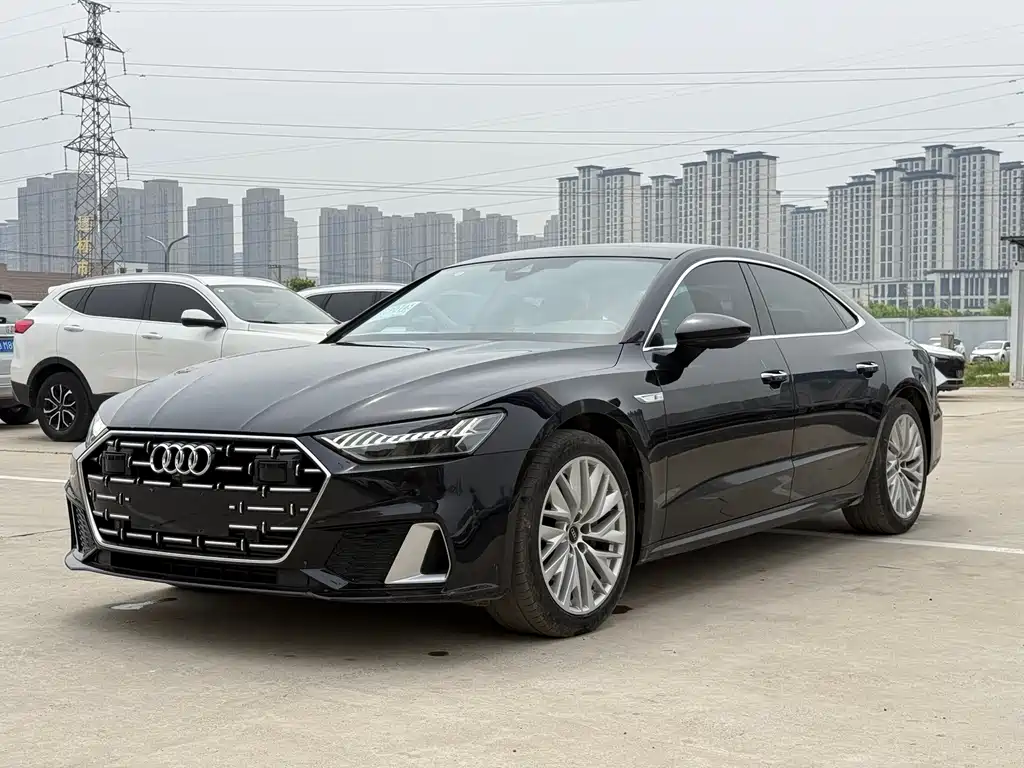 Audi A7L 2023 — фото 1