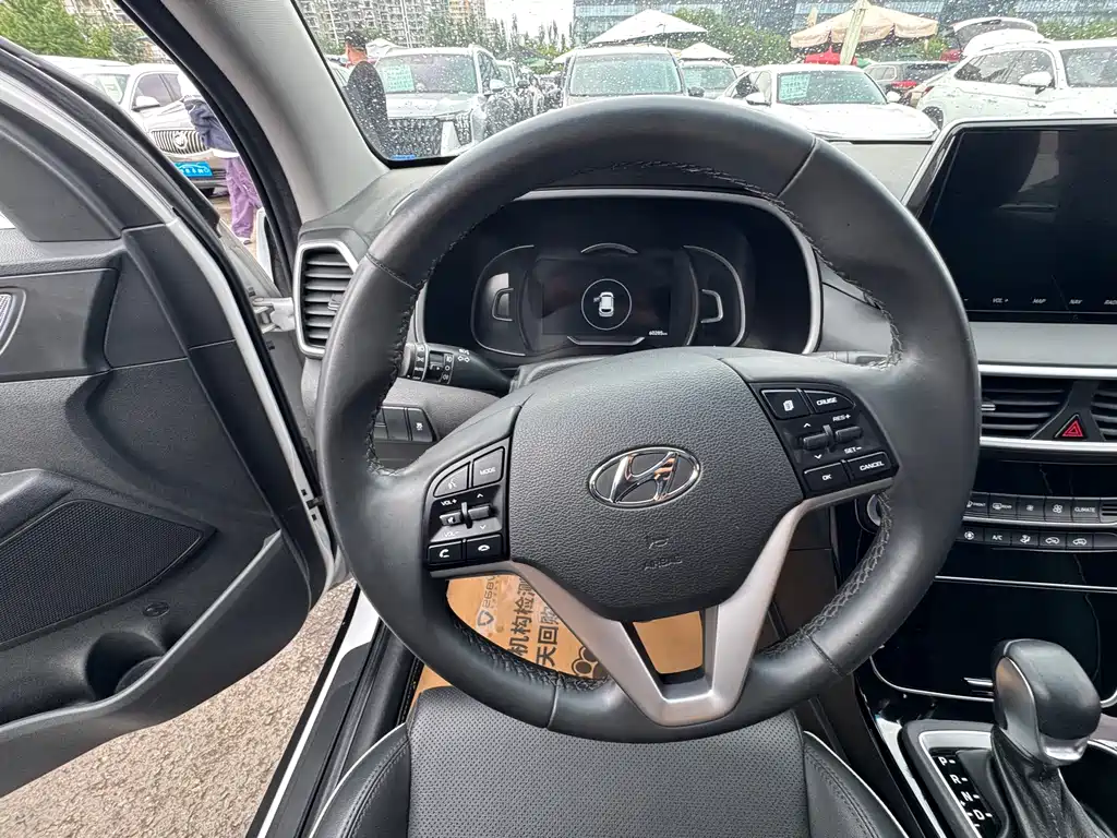 Hyundai Tucson 2019 — фото 6