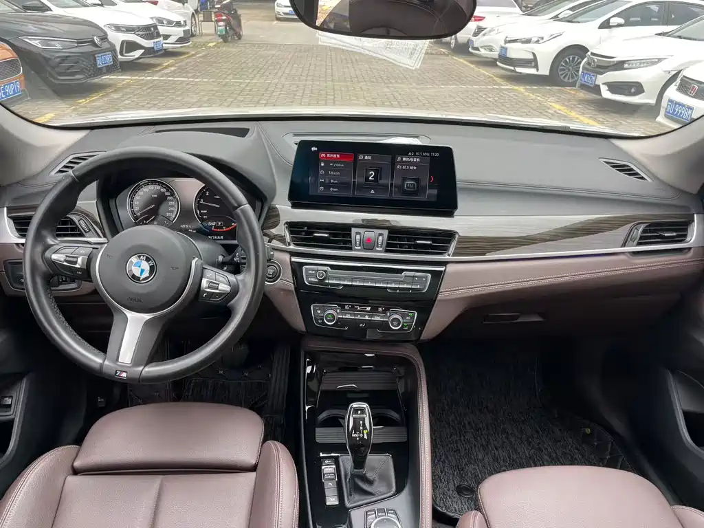 BMW X1 2020 — фото 4