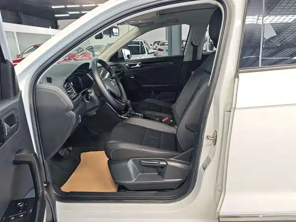 Volkswagen T-Roc 2020