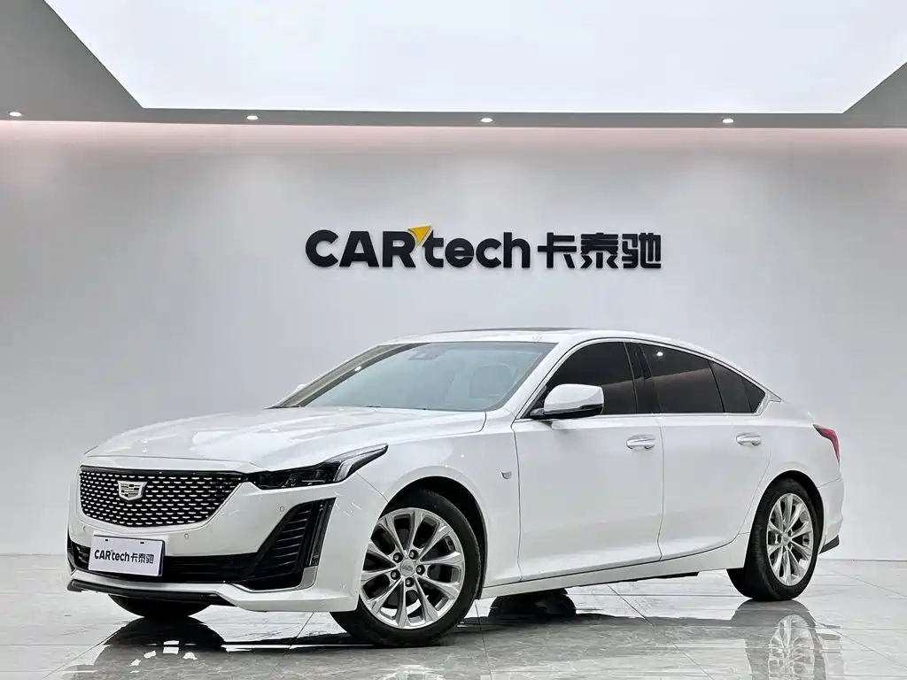 Cadillac CT5 2024 — фото 1