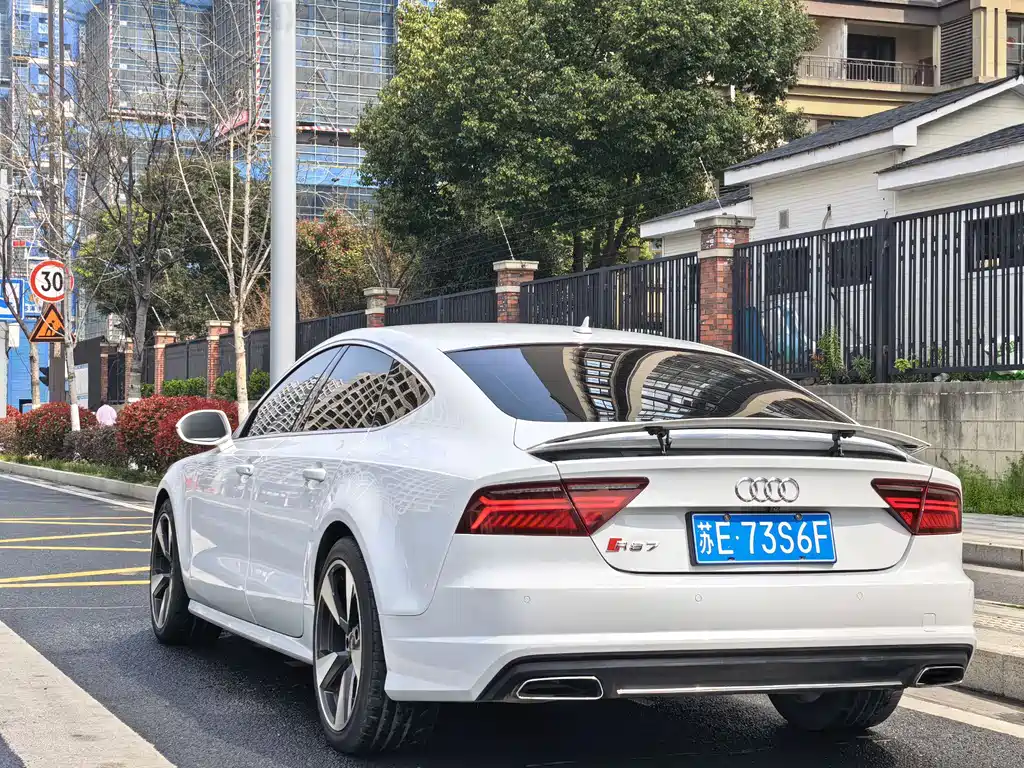 Audi A7 2017 — фото 13