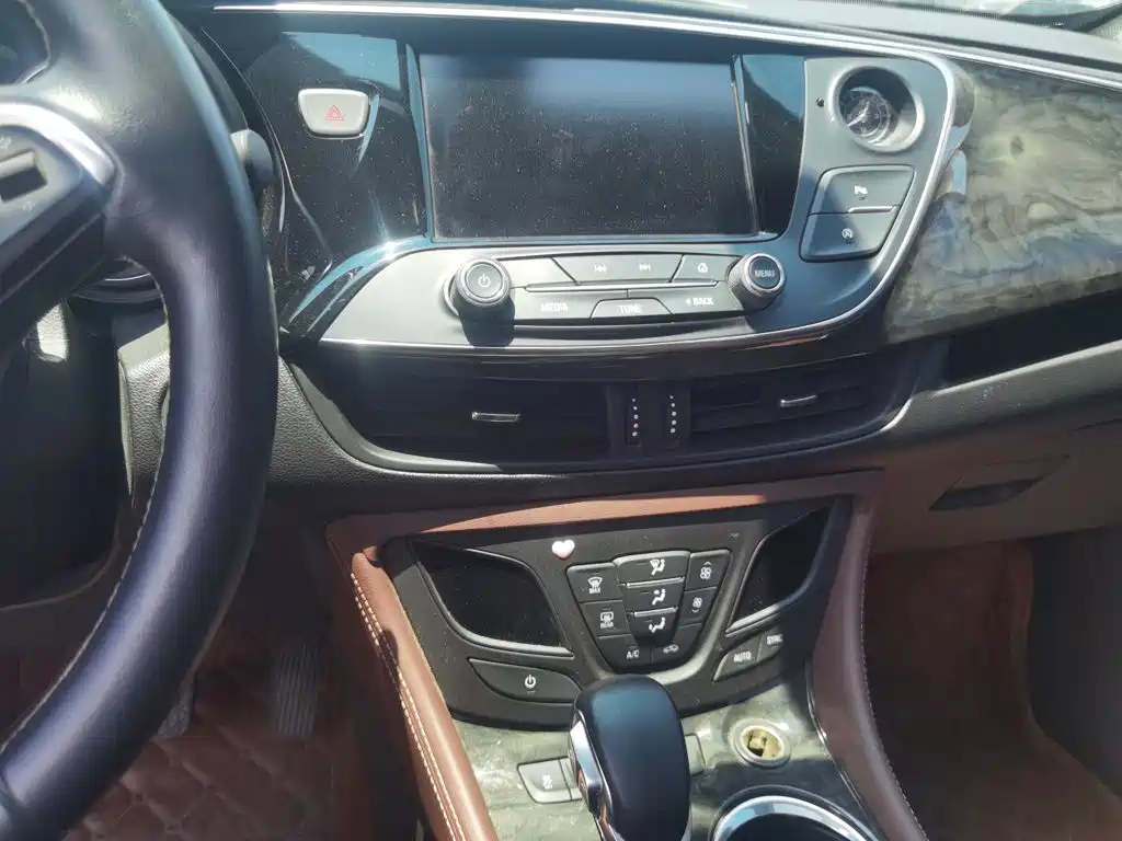 Buick Envision Plus 2015 — фото 19