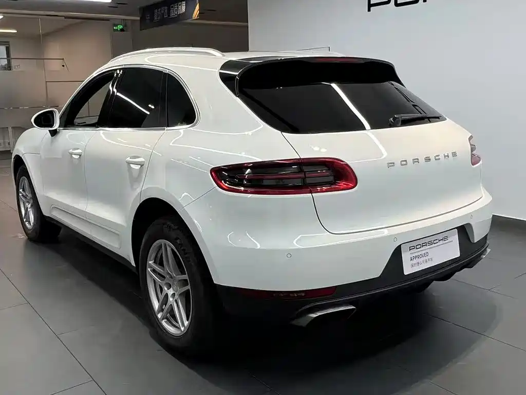 Porsche Macan 2018 — фото 4