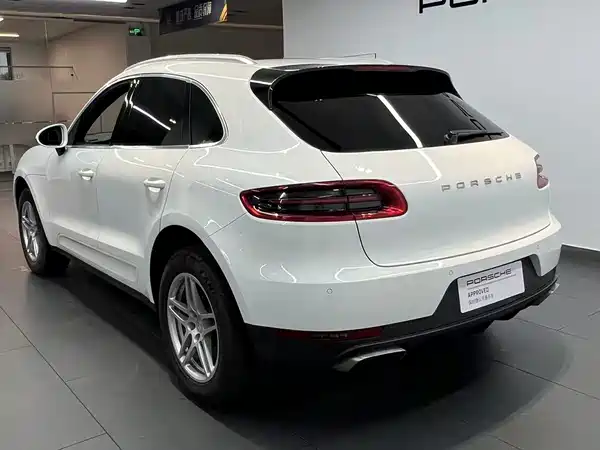 Porsche Macan 2018