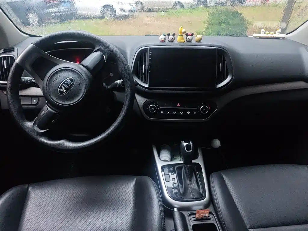 Kia KX3 2016 — фото 13