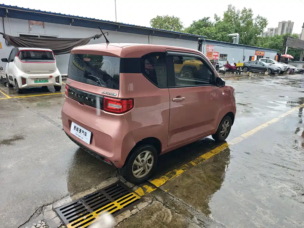 Wuling Hongguang MINIEV 2021