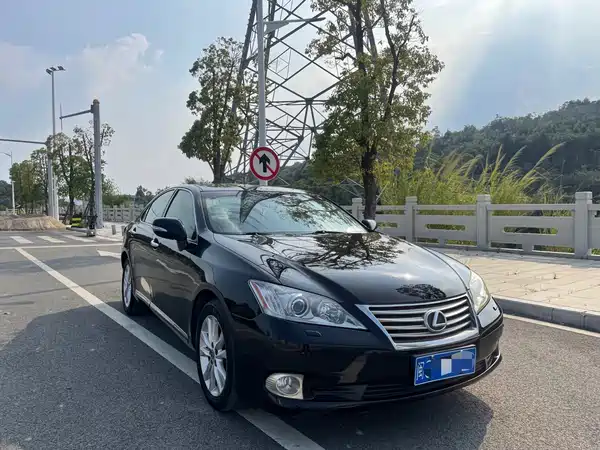 Lexus ES 2010