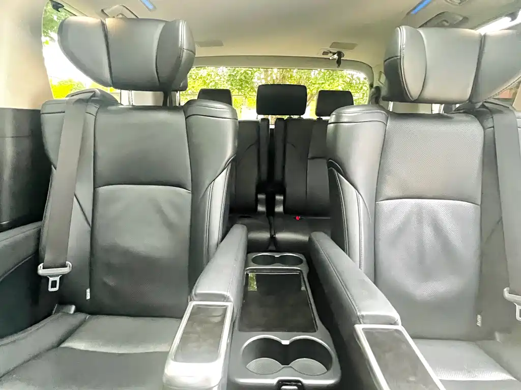 Toyota Vellfire 2022 — фото 14