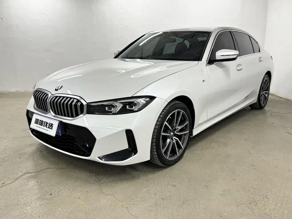 BMW 3 Series 2023