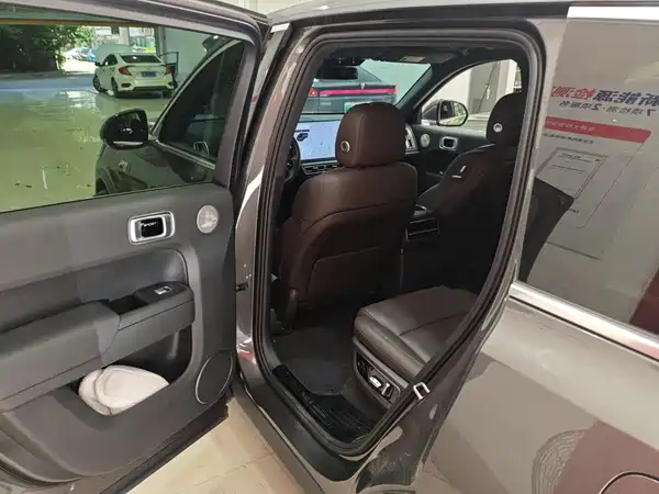 Li Auto L9 2023