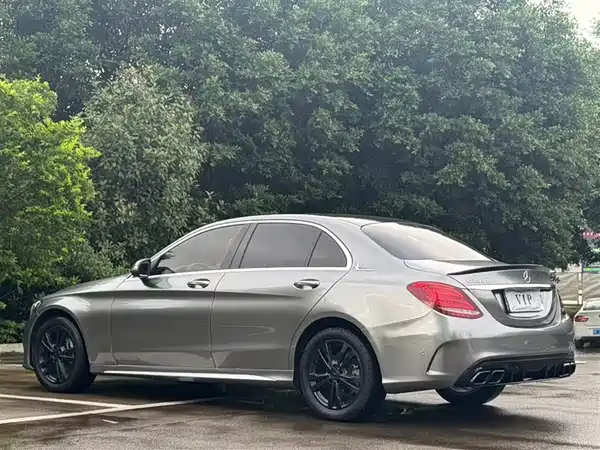 Mercedes-Benz C-Class 2018