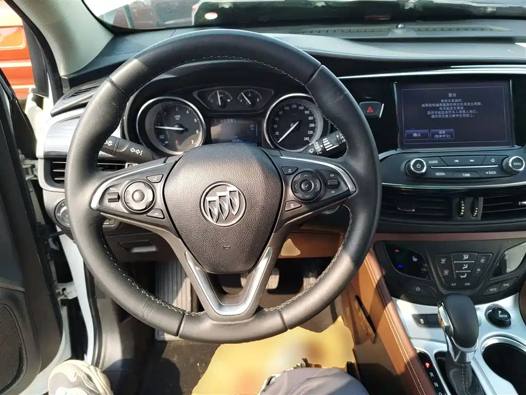 Buick Envision Plus 2018 — фото 11