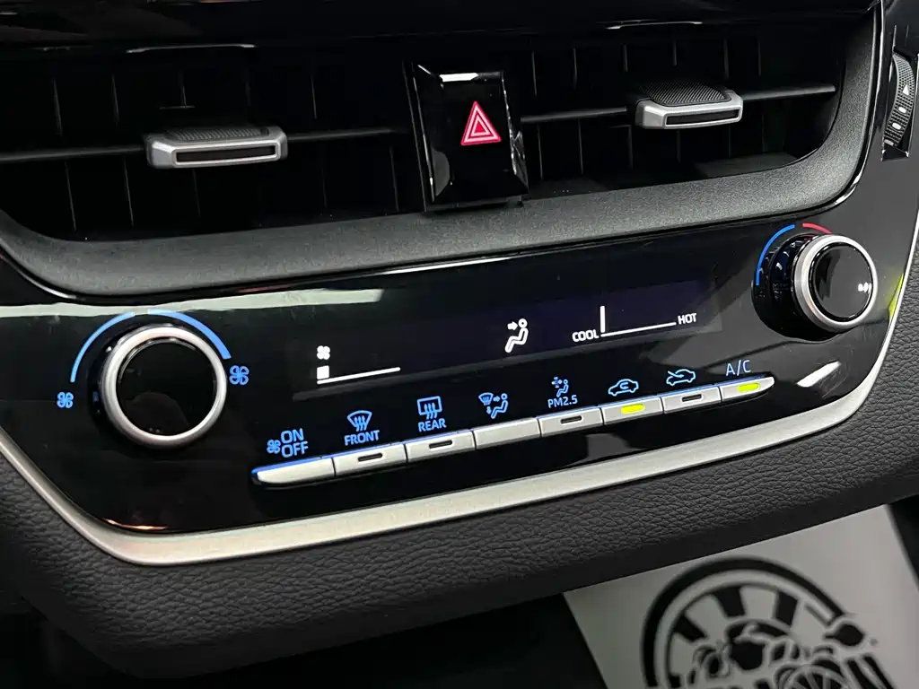 Toyota Levin 2020 — фото 35