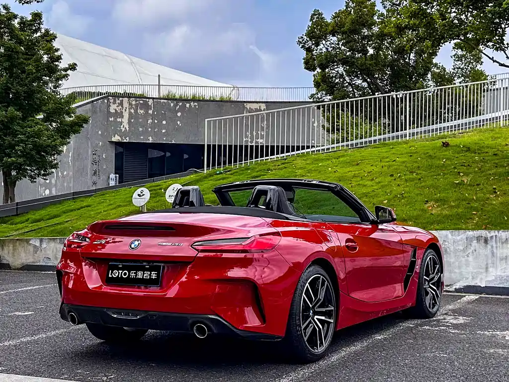BMW Z4 2023 — фото 4