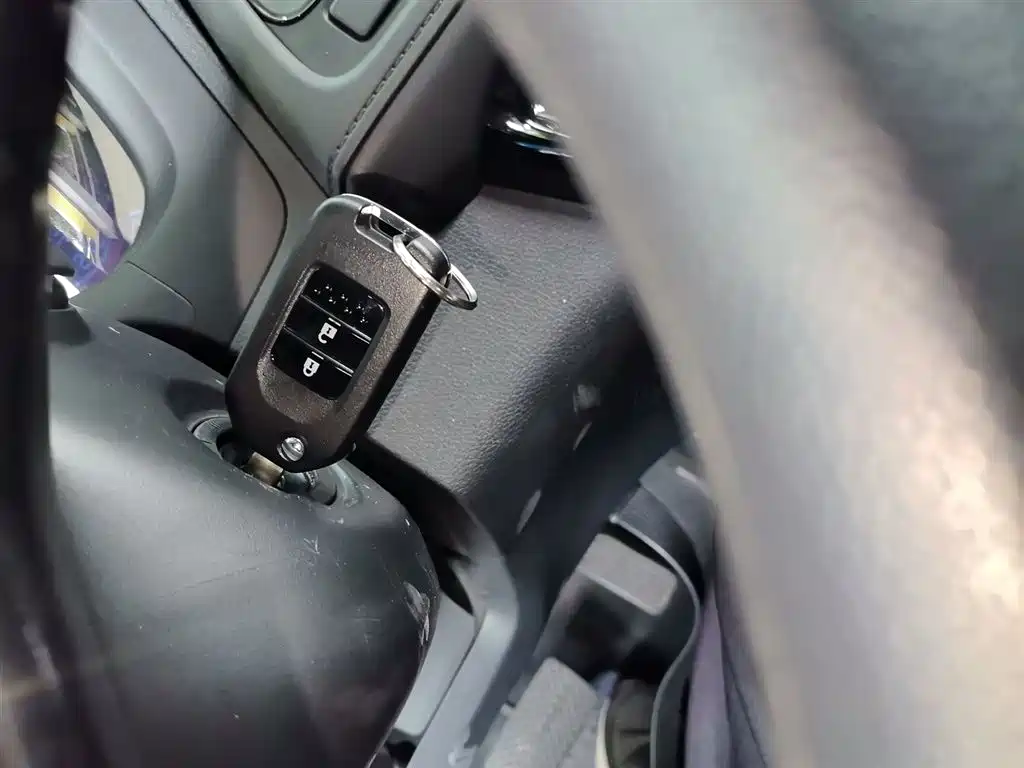 Honda Vezel 2021 — фото 12