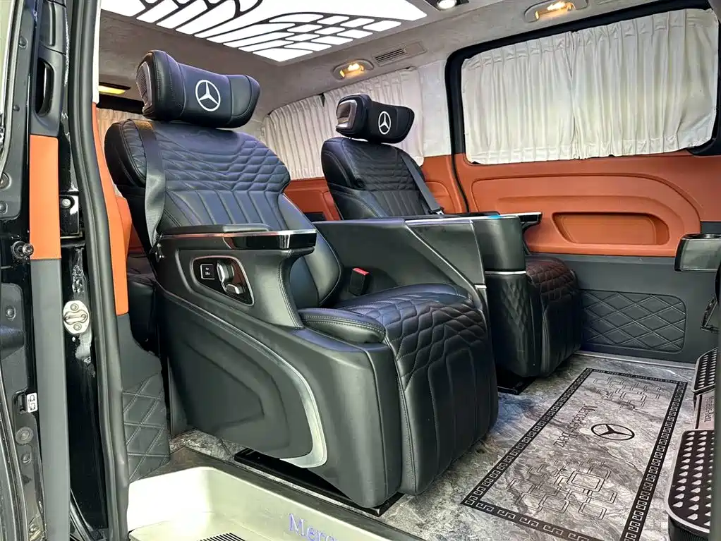 Mercedes-Benz Vito 2024 — фото 16