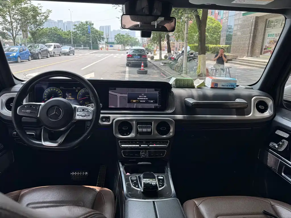 Mercedes-Benz G-Class 2019 — фото 12