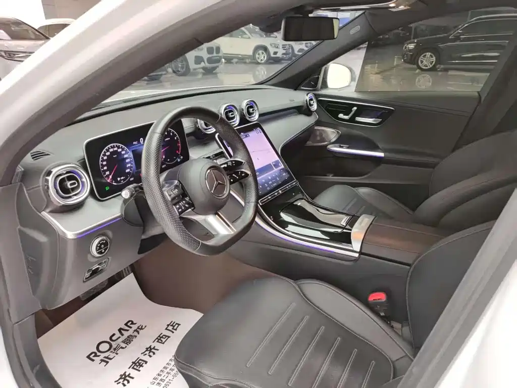 Mercedes-Benz C-Class 2023 — фото 8