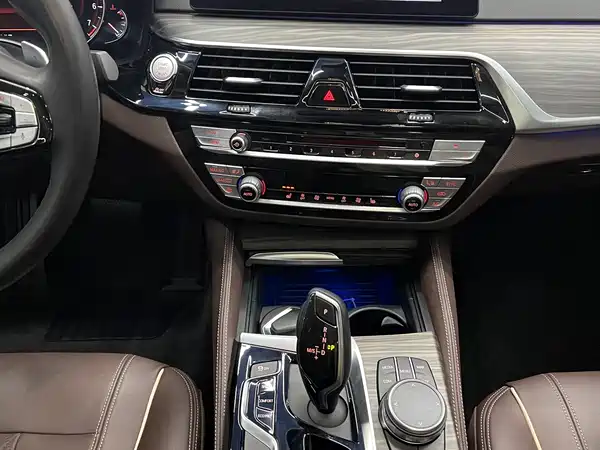 BMW 5 Series 2018