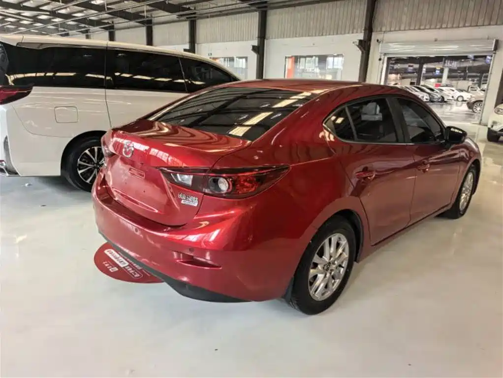 Mazda 3 Axela 2015 — фото 4
