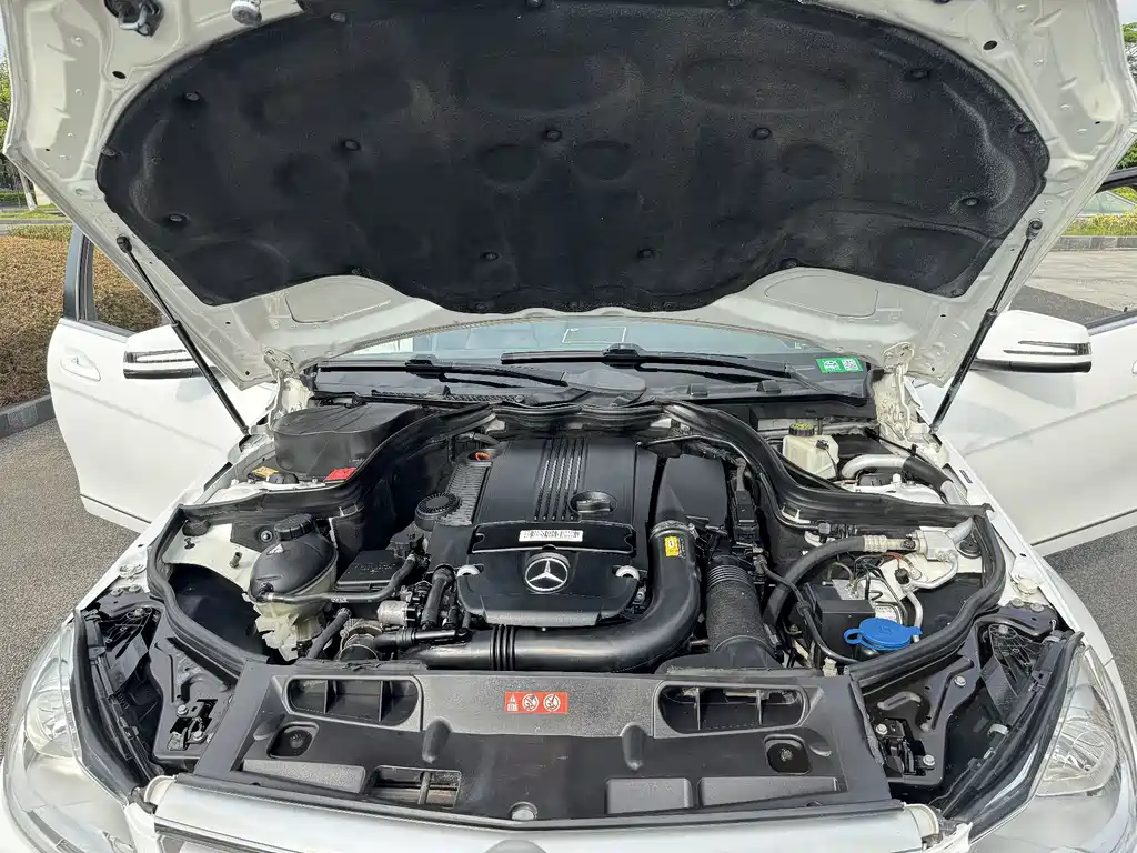 Mercedes-Benz C-Class 2014 — фото 14
