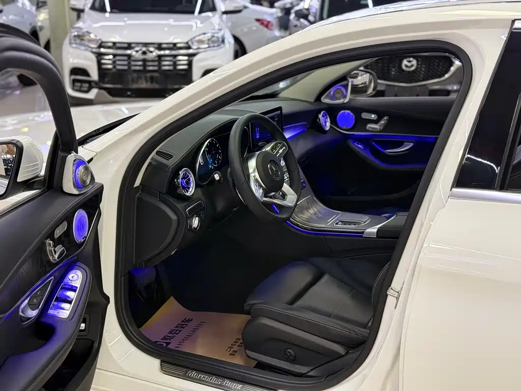 Mercedes-Benz C-Class 2020 — фото 8