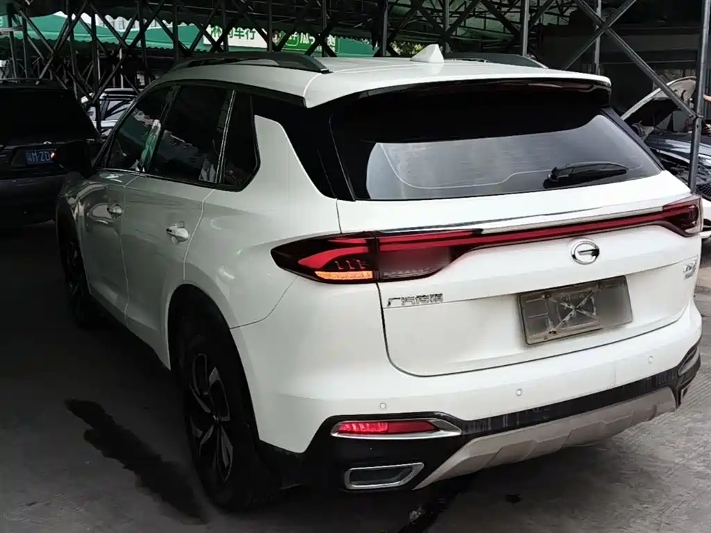 GAC Motor Trumpchi GS5 2019 — фото 5