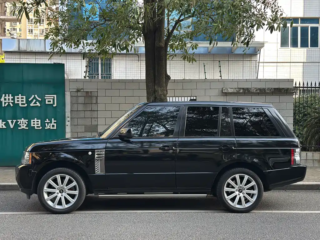 Land Rover Range Rover 2011 — фото 21