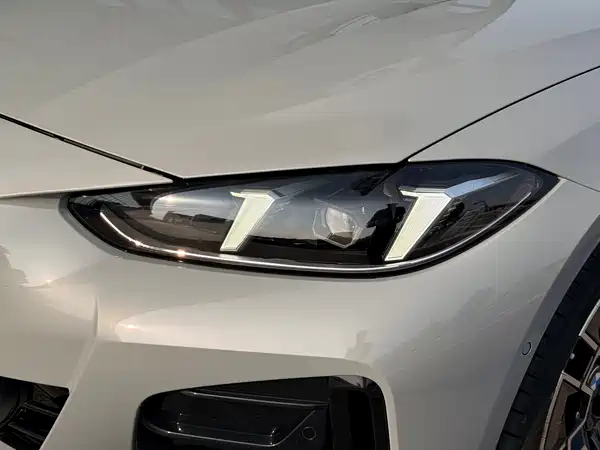 BMW 4 Series 2025