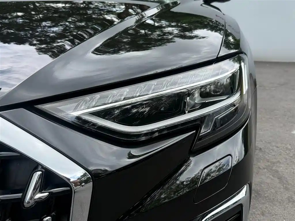 Audi A8 2025 — фото 20