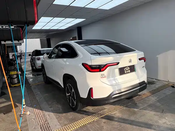 NIO EC6 2021