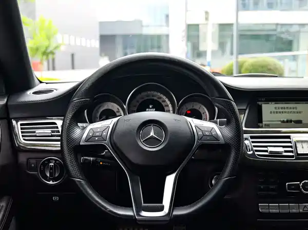 Mercedes-Benz CLS 2013