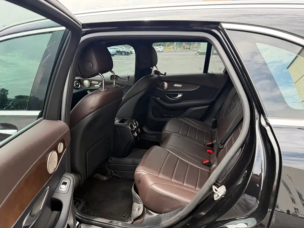 Mercedes-Benz GLC 2022