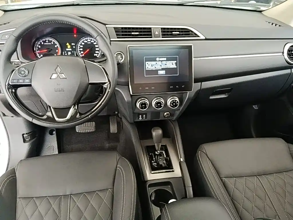 Mitsubishi ASX 2021 — фото 10