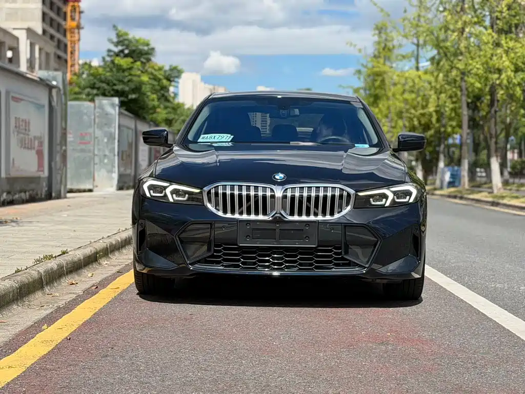 BMW 3 Series 2023
