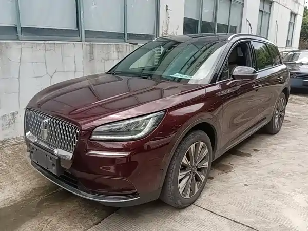Lincoln Corsair 2021