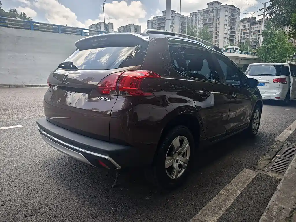 Peugeot 2008 2016