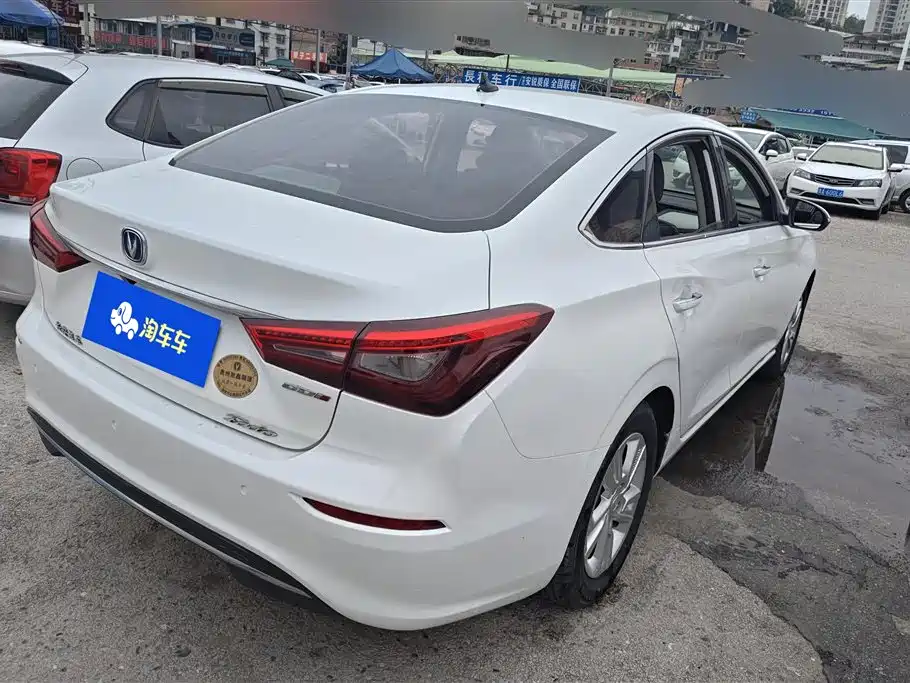 Changan Eado 2019 — фото 3