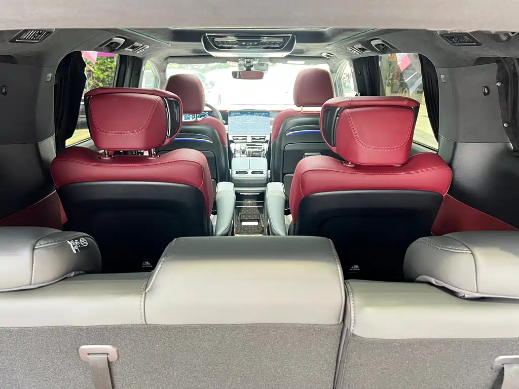 GAC Motor Trumpchi M8 2023 — фото 15