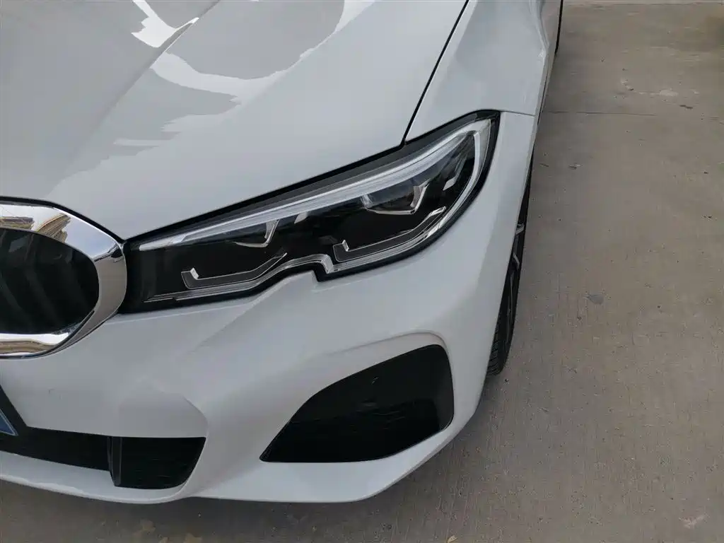 BMW 3 Series 2022 — фото 15