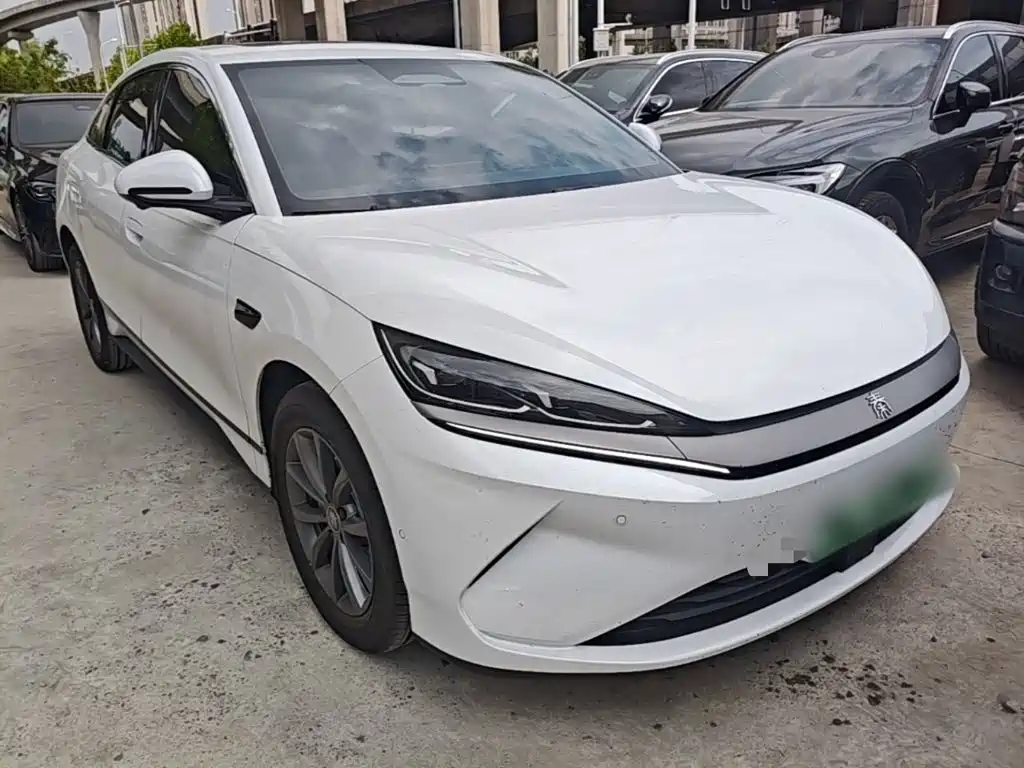 BYD Qin L 2026 — фото 4