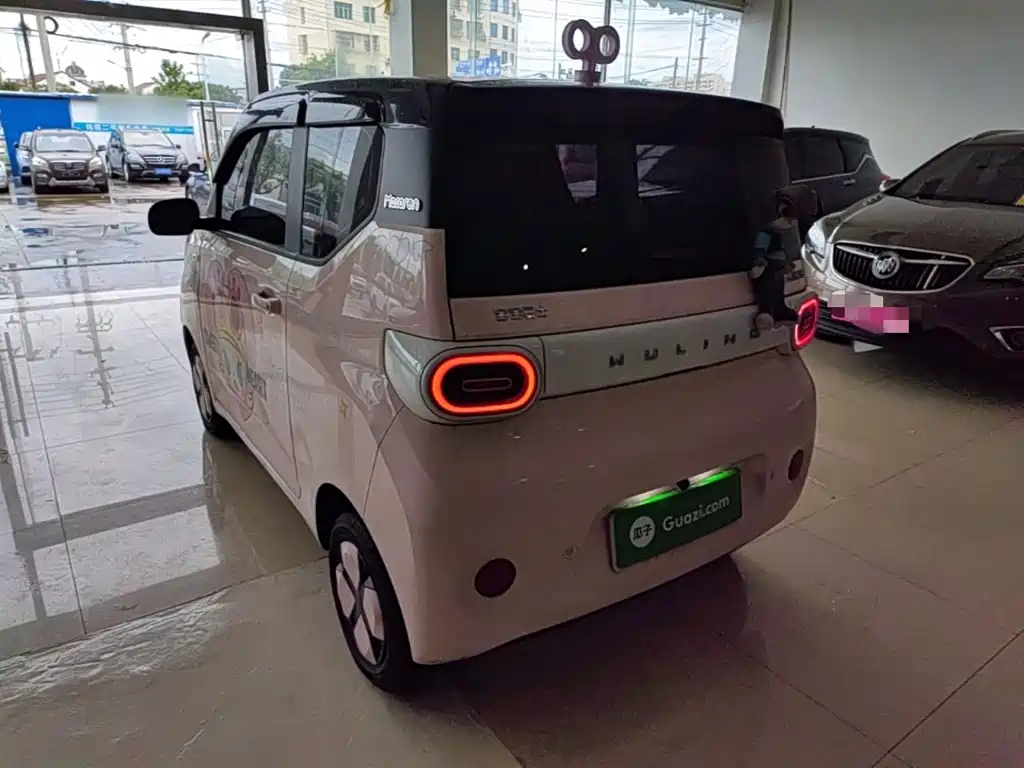 Wuling MINIEV 2025