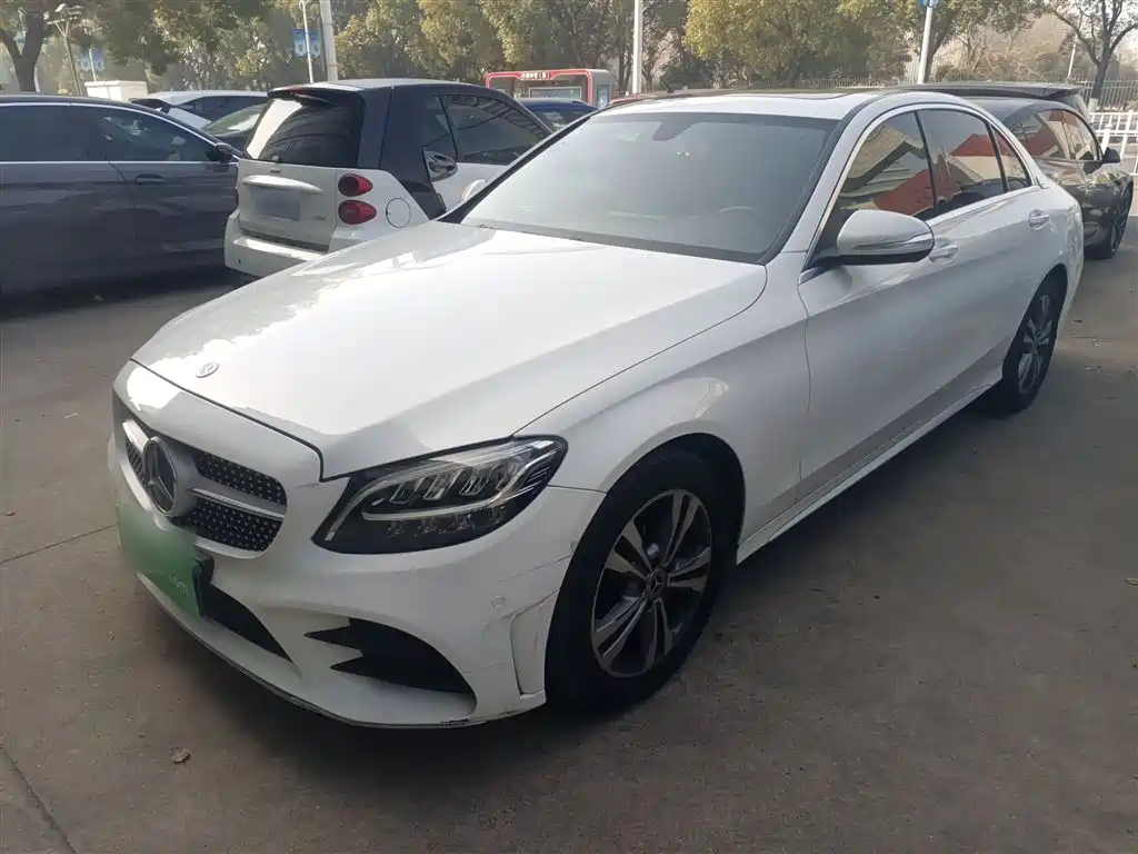 Mercedes-Benz C-Class 2019 — фото 1