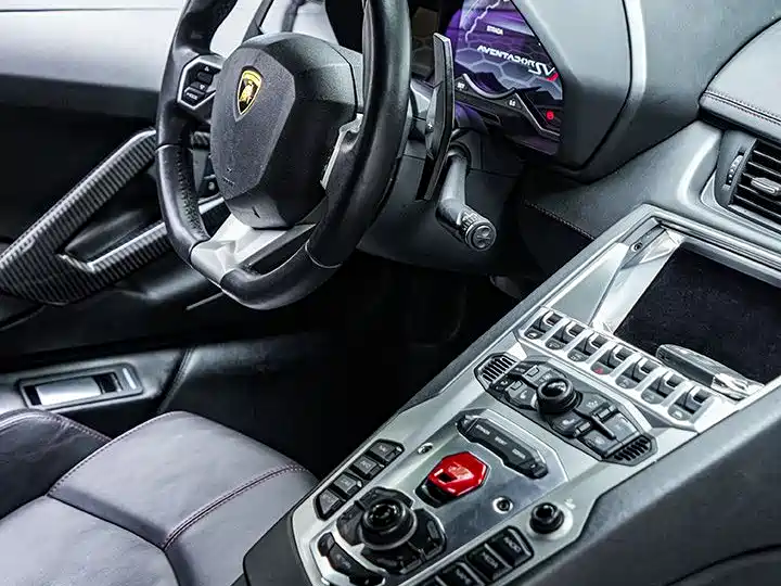 Lamborghini Aventador 2014 — фото 12