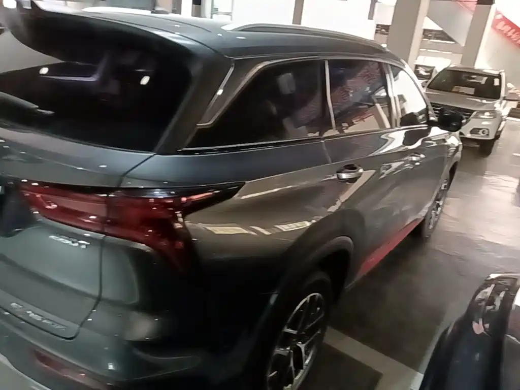 Changan CS75PLUS 2023 — фото 7