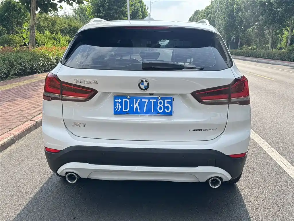 BMW X1 2022 — фото 5