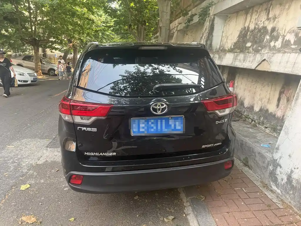 Toyota Highlander 2020