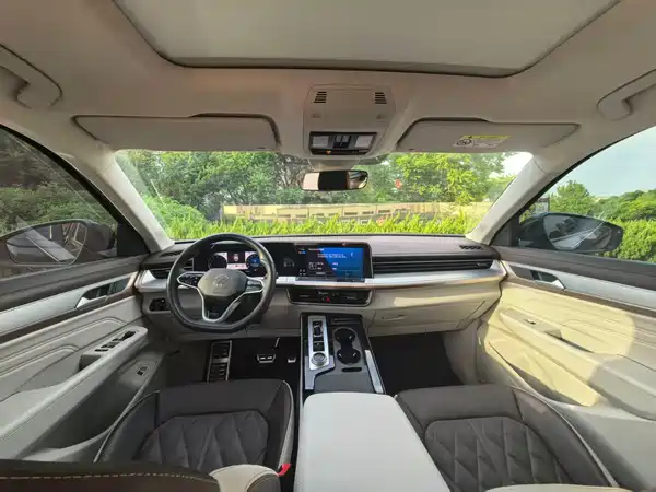 Volkswagen Tavendor 2023