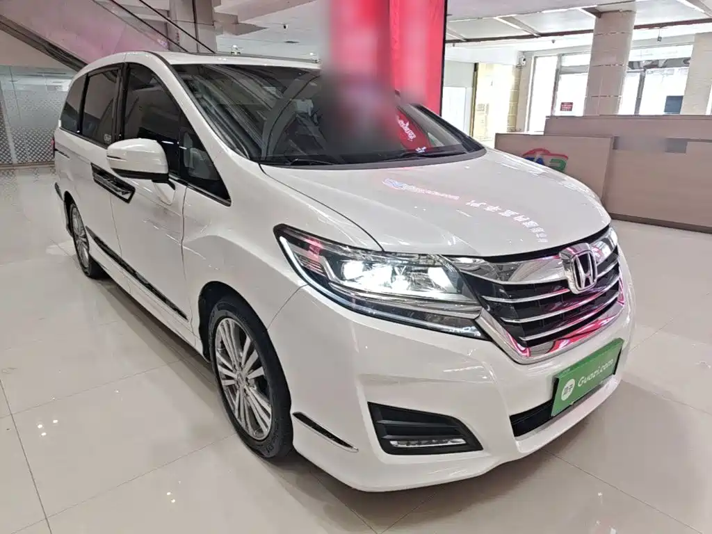 Honda Elysion 2018 — фото 4